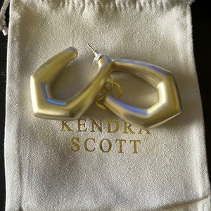 Kendra Scott Kaia hoop gold earrings